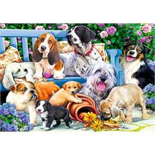 Trefl 1000 Parçalık Bahçedeki Sevimli Köpekler Puzzle